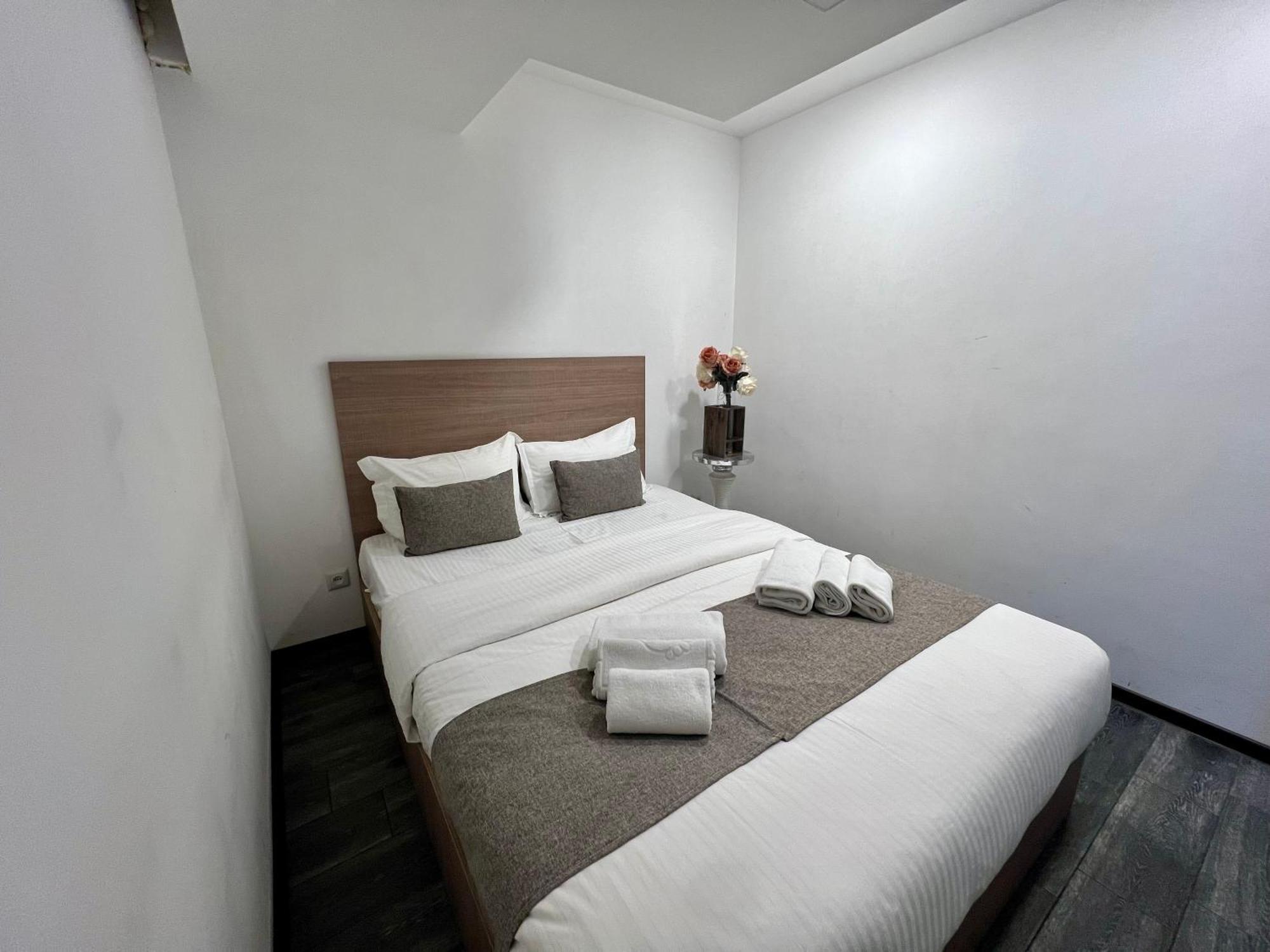 Yvn Tumanyan Apart-Hotel 예레반 외부 사진