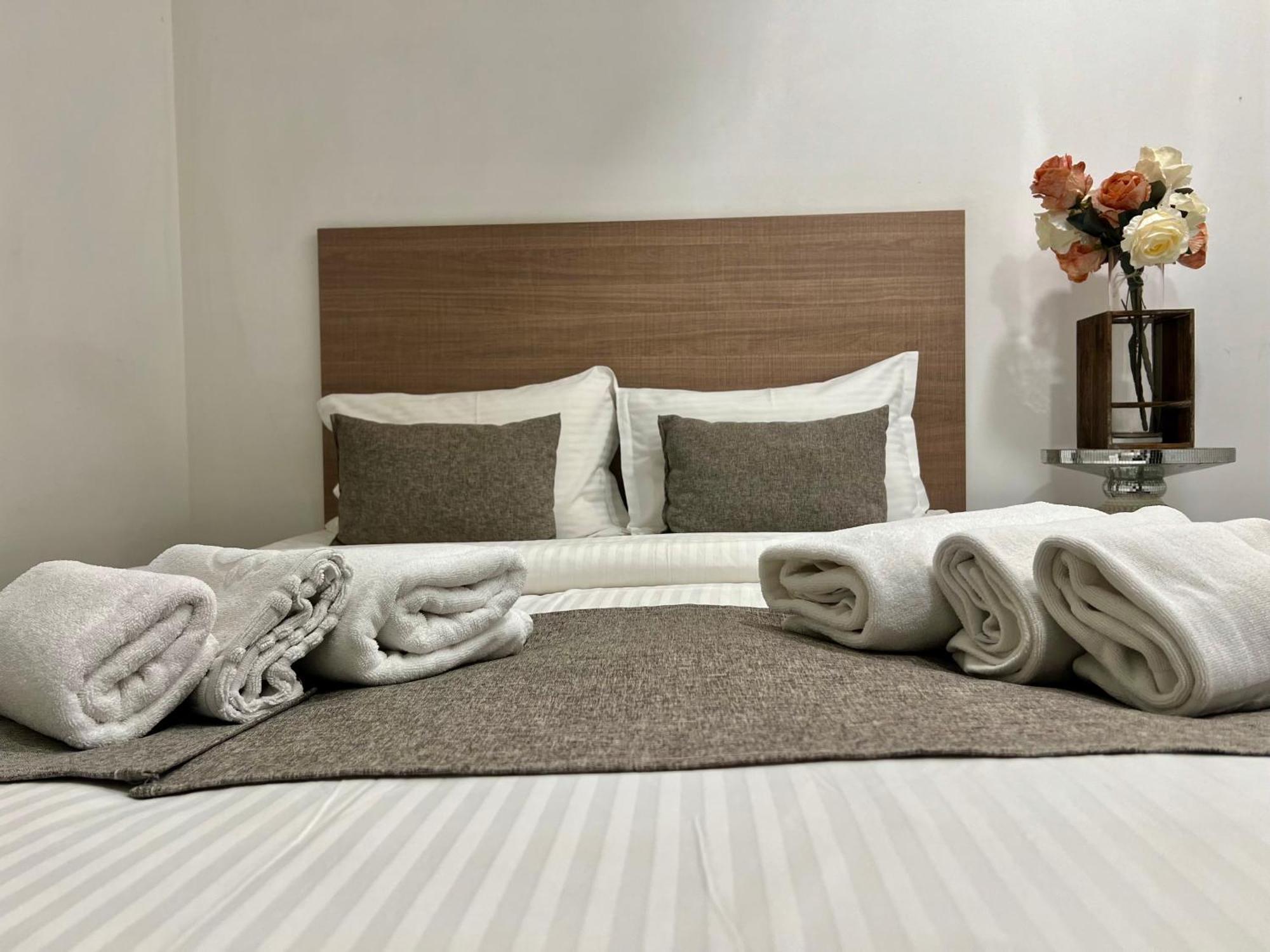 Yvn Tumanyan Apart-Hotel 예레반 외부 사진