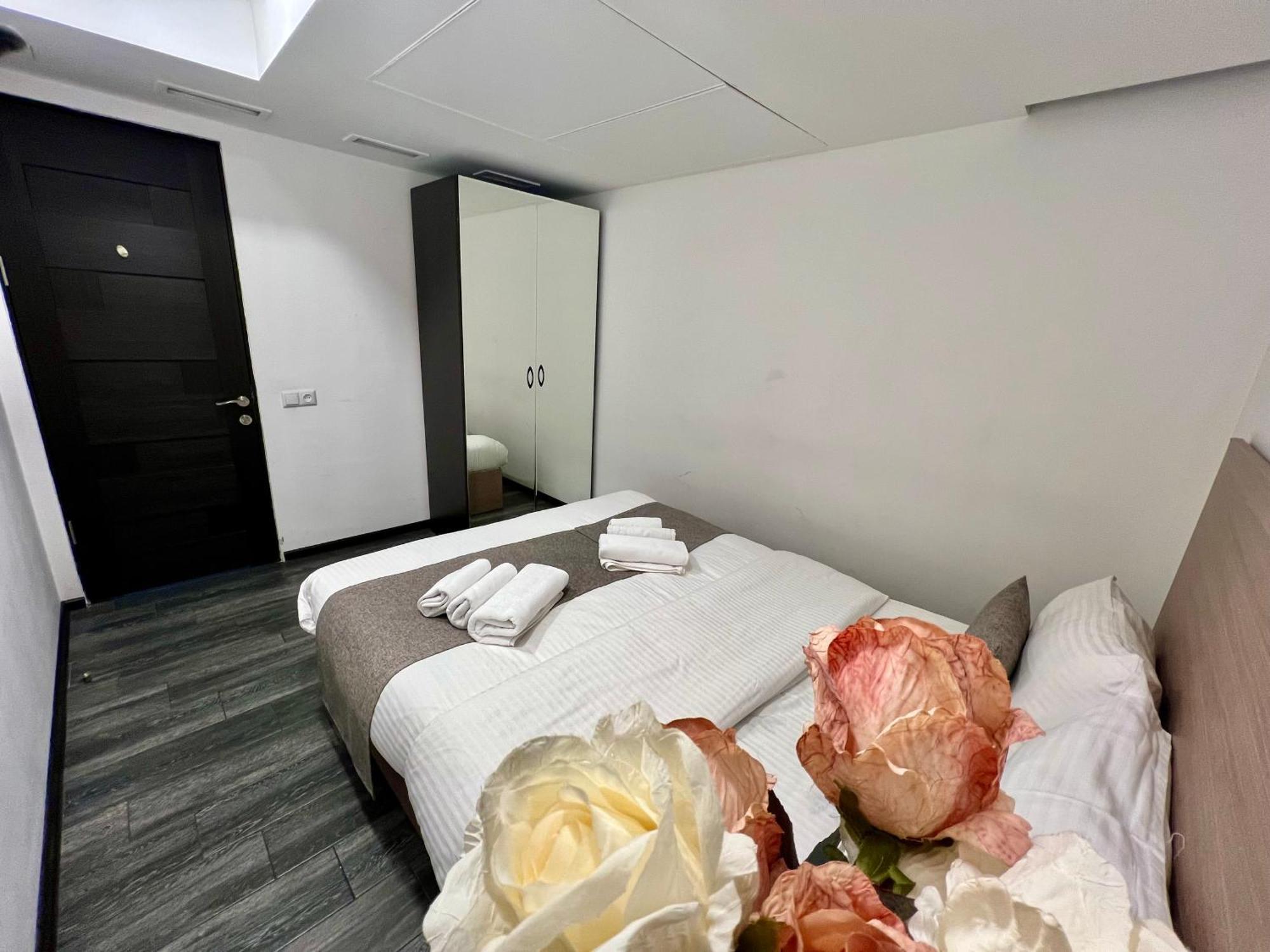 Yvn Tumanyan Apart-Hotel 예레반 외부 사진