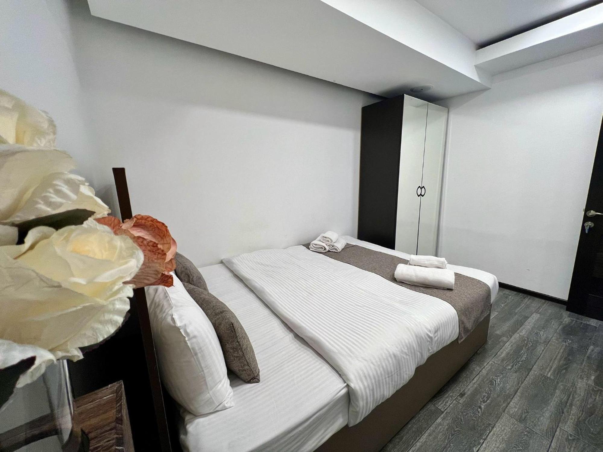 Yvn Tumanyan Apart-Hotel 예레반 외부 사진